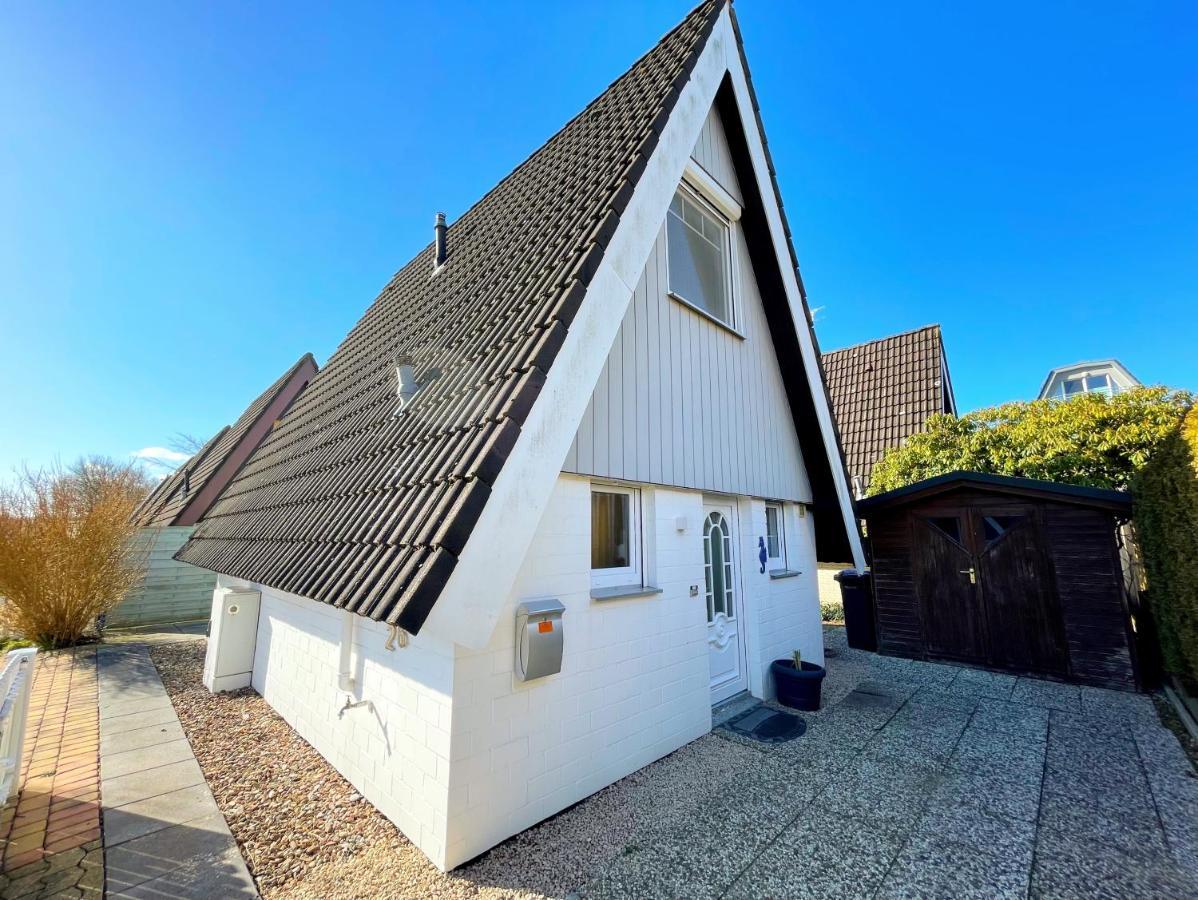 Familienfreundliches Ferienhaus In 5 Min Zum Strand Mit Terrasse Und Kostenlosem Parkplatz Куксхавен Екстериор снимка